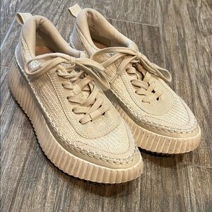 Dolce Vita Woven Platform Cream Sneakers - Size 7